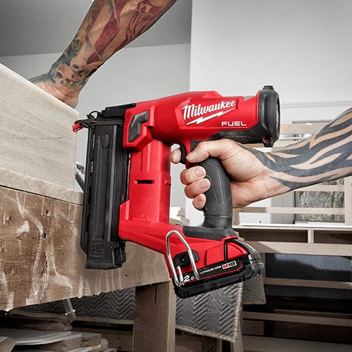 Milwaukee, Finish, Brad, Nailer M18 TE Engineering